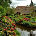 Private Daytrip Giethoorn and Windmills of Zaanse Schans from Amsterdam - Is This Tour Worth the Price?