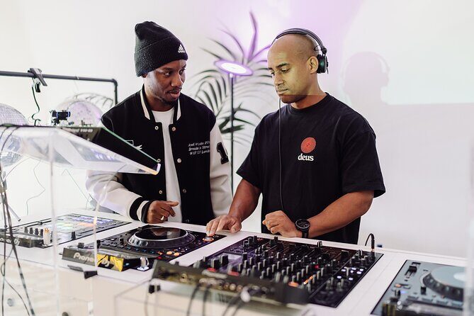 Private DJ Class - A Deep Dive into the London DJ Class Experience