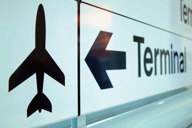 Private Dublin Departure Transfer - Hotel / Accommodation to Airport - The Sum Up