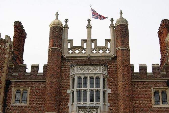 Private Full Day tour of Windsor castle and Hampton court palace from London - Is This Tour Worth It?