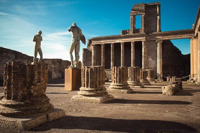 Private Guided Tour Of Capri - Sorrento & Pompeii - What’s Included and What’s Not?
