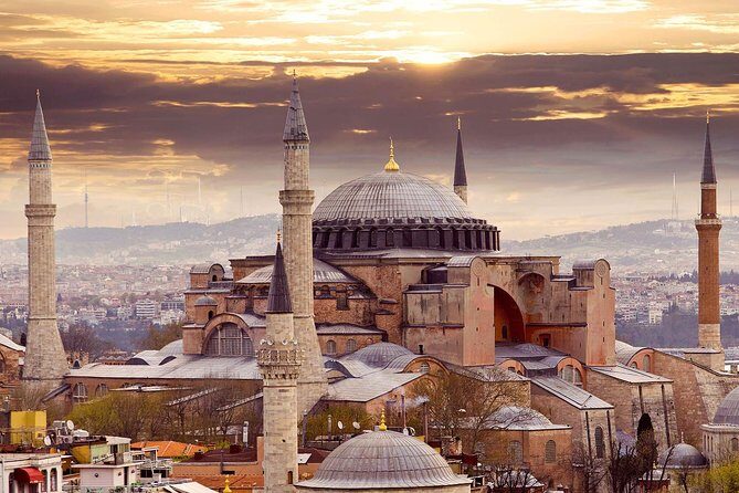 Private Guiding Service in Istanbul - Exploring the Historic Sites
