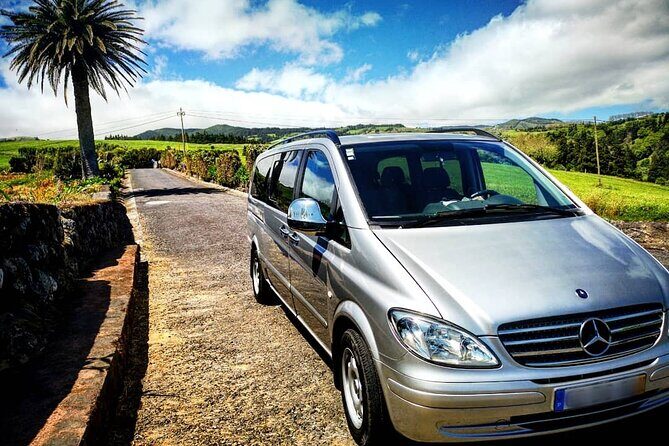 Private Mini Van Sete Cidades and Lagoa do Fogo (1-6 people) - The Value of a Private, Guided Experience