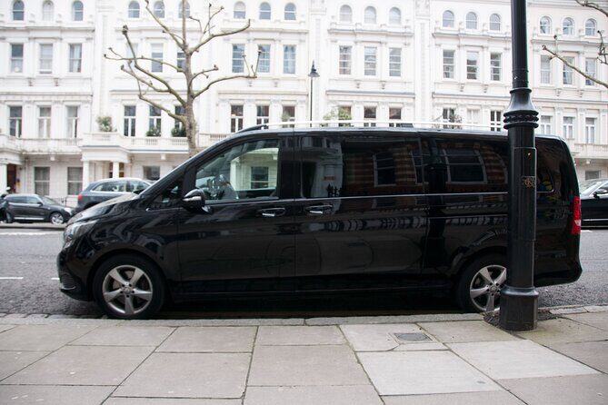 Private Newcastle Departure Transfer - Hotel / Accommodation to Airport - Meeting Points and Locations