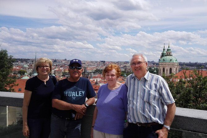 Private Prague Castle Tour with a Czech Guide, meet up at hotel - Practical Tips