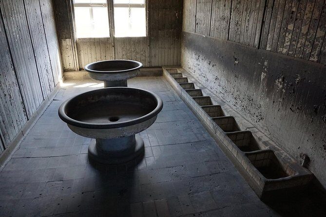 Private Sachsenhausen Concentration Camp Memorial Tour - The Experience and Atmosphere