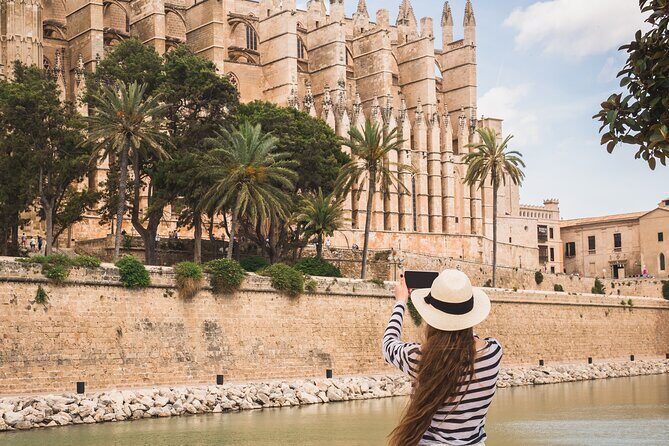 Private Shore Excursion to Valldemossa and Palma de Mallorca - Assessing Value for Money