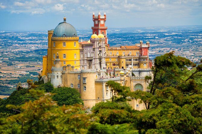 Private Sintra Tour from Lisbon with Professional Guide - Who Is This Tour Best Suited For?