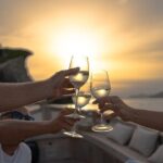 Private Sunset Aperitif on a Boat in the Gulf of Poets - Who is this tour best suited for?