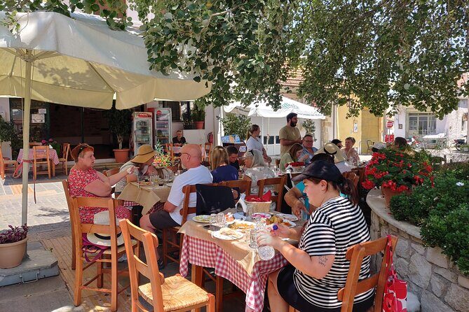 Private tasting of 6 cretan wines in Fres village, Chania - A Deep Dive into the Wine Tasting Experience