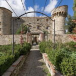 Private Tour and Wine Tasting at Castle-Wineries in Chianti from Florence - What Makes This Tour Stand Out?