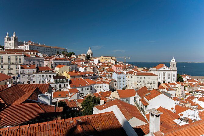 Private Tour: Highlights of Historical Lisbon in 4H with Transfer - Analyzing the Cost: Is It Worth It?