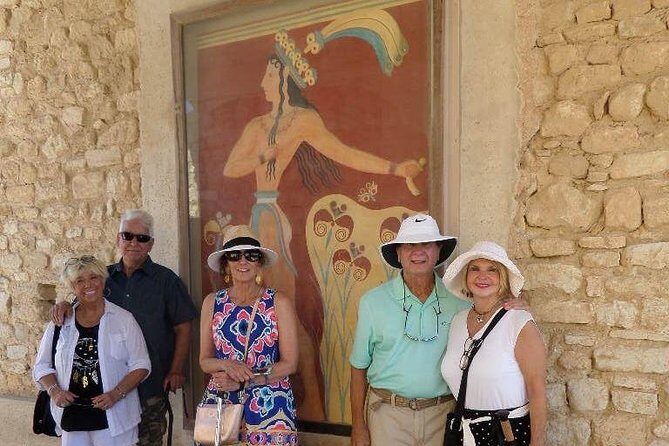 Private Tour to Knossos and Archaeological Museum or Shopping from Heraklion - A Closer Look at What You Can Expect