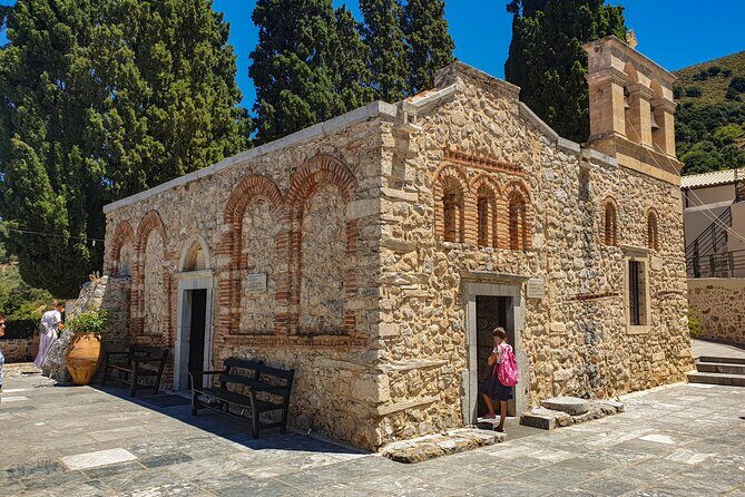 Private Tour to Knossos Palace and Lassithi Plateau from Elounda - Final Summary: Who Should Consider This Tour?