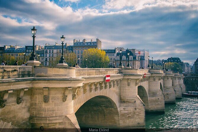 Private Tour with Skip the Line Tickets to Louvre Museum & Crepes - Practical Details and What You Can Expect