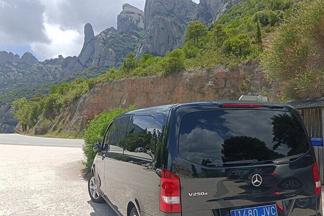 Private Transfer from Barcelona to Montserrat Round Trip - Authentic Insights from Reviewers