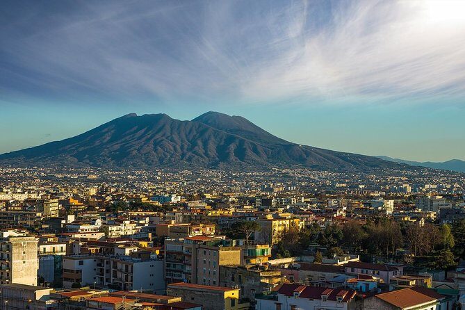 Private Transfer from Bari to Naples with 2 hours for sightseeing - The Vehicle and Comfort Level