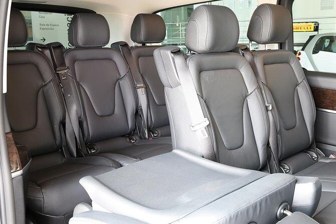 Private transfer from cruise port to Barcelona Airport or hotel - What Makes This Transfer Stand Out?