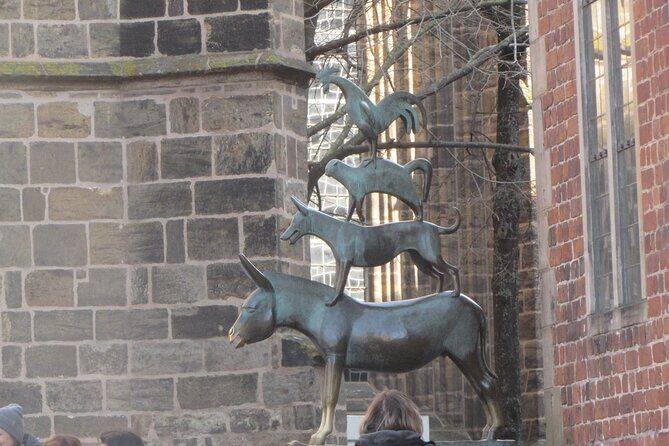 Private Walking Tour through the Fascinating Bremen's City Center - Walking Through Bremen’s Historic Heart: A Breakdown of the Itinerary