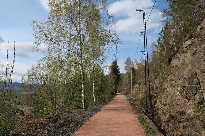 Railway walk along Old Drammen Line - Transportation, costs, and overall value