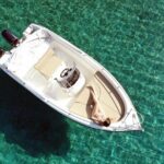 Rent a Boat Without a License in Santorini - The Experience from a Traveler’s Perspective