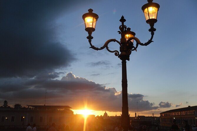 Romantic Rendezvous: Private Night Tour of Rome with Chauffeur - Who Is This Tour Best For?