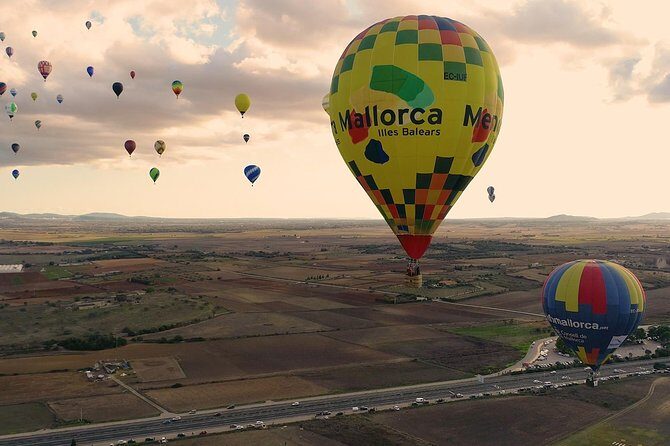 Romantic Sunrise Balloon Tour in Majorca - The Sum Up