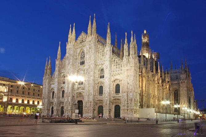 Rooftop Guided Tour of Milan's Duomo and Hop on Hop off optional - Breaking Down the Itinerary