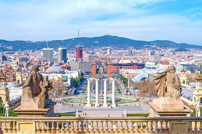 Sagrada Familia & Barcelona Small Group Tour with Hotel Pick-up - Transportation & Group Size: How It Enhances Your Experience
