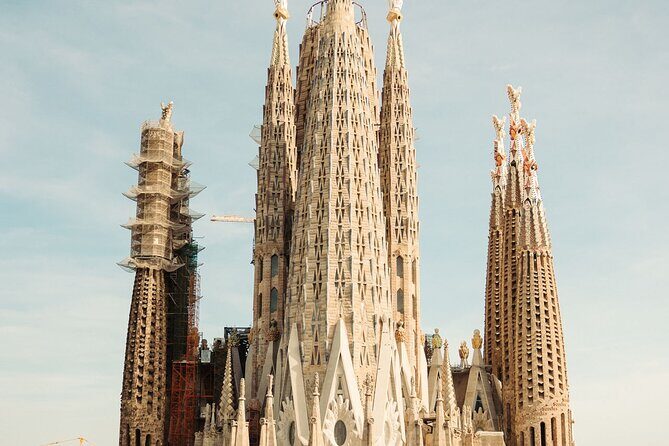 Sagrada Familia Closing Time Tour with Rooftop Views - Frequently Asked Questions