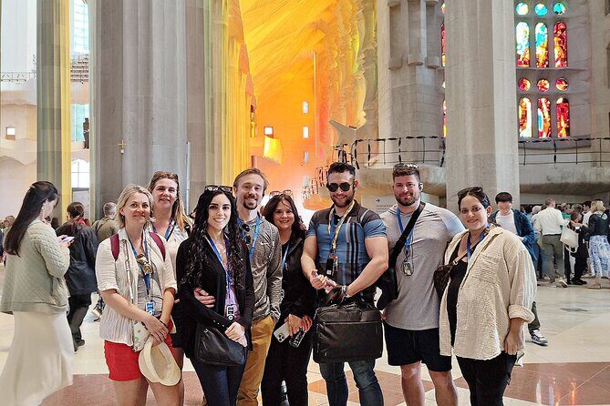 Sagrada Familia: The Golden Hour with Skip the line Tickets - Exploring the Itinerary: What to Expect