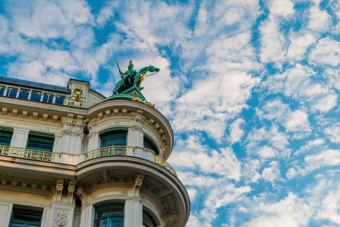 Salzburg to Vienna, Private Transfer, 2h of Sightseeing, Local Driver, English - Who Should Consider This Tour?