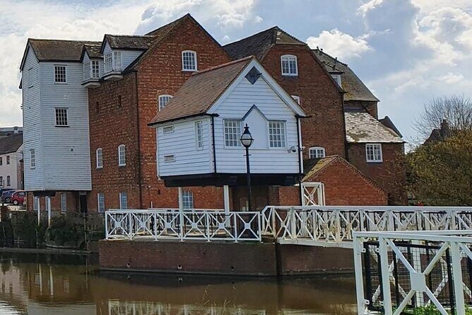 Self Guided Walk from Tewkesbury Abbey to Victoria Gardens - What Makes This Tour Stand Out?