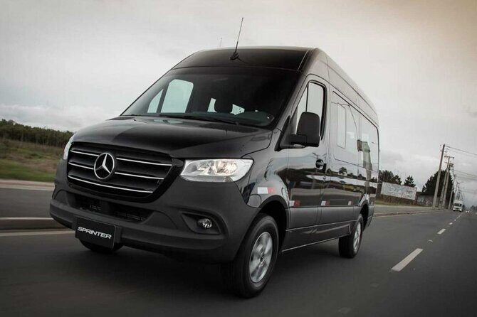 Shared Arrival Transfer: From Lisbon Airport to Hotels - A Detailed Look at the Journey