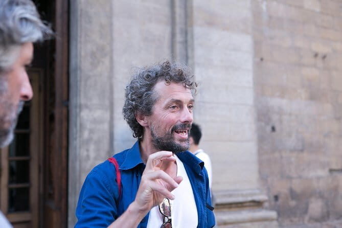 Skip-the-Line Guided Tour of Michelangelos David in Florence - FAQ