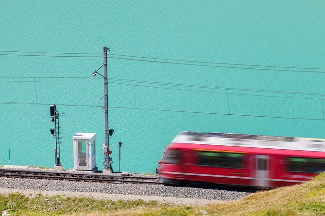 Small-Group Bernina Scenic Train Unesco ride on the Swiss Alps - The Experience of the Bernina Scenic Train Journey