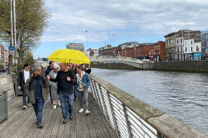 Small Group Bucket List Sights Walking Tour with a Local Guide - Authentic Insights from Reviewers