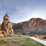 Small Group Day Trip to Khor Virap Noravank and Areni Winery - Areni Winery: A Tasting Experience