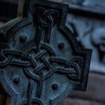 Small Group Edinburgh Underground Vaults & Graveyard Ghost Tour - Who Should Consider This Tour?