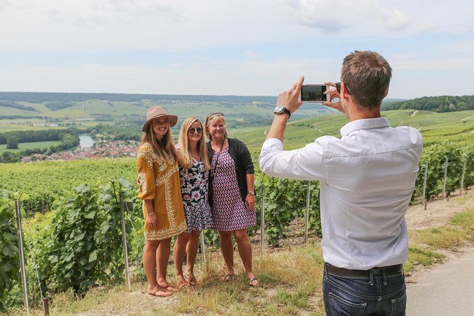 Small Group - Full Day Champagne Tour 3 Small Champagne Growers - What to Expect from the Itinerary