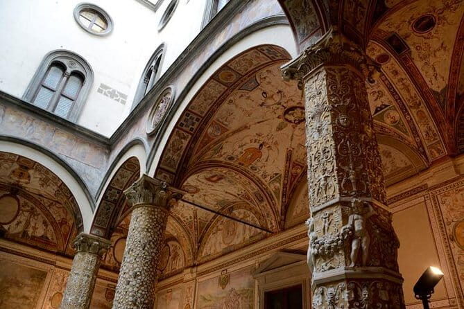 Small-Group Palazzo Vecchio Secret Passages Tour with Lunch Or "Gelato" - Practical Tips for Visitors