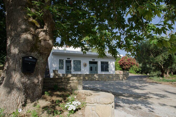 Small-Group Wine Tasting Activity in West Chania - Who Will Love This Experience?