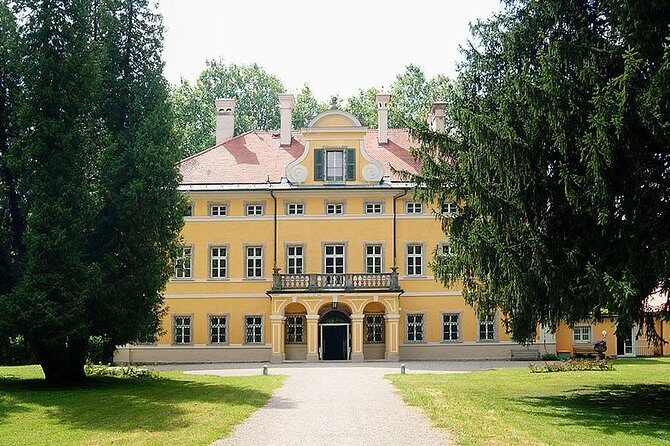 Sound of Movies: Musical Tour to Salzburg from Vienna - FAQ