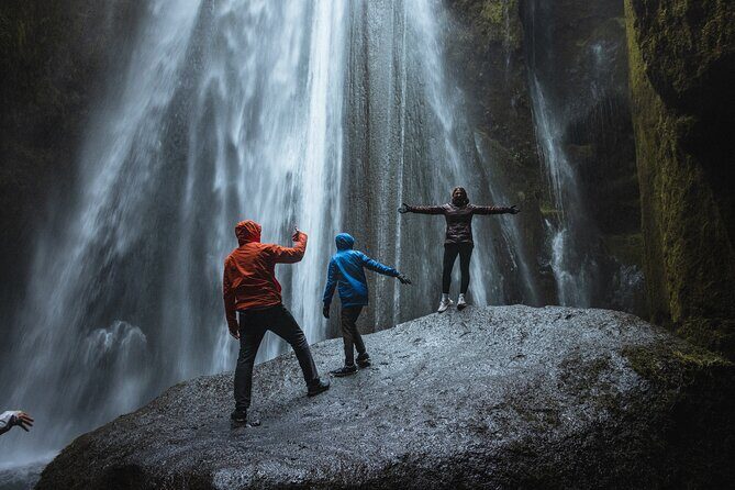 South Coast | Private Tour | PRO Photo Package included - Considering the Price: Is It Worth It?