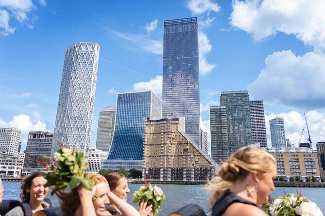 Speedboat Sightseeing: Embankment or Westminster Pier -45 Minutes - The Itinerary in Detail