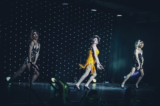 Stardust Variety Dinner Show - Who Would Love This Experience?