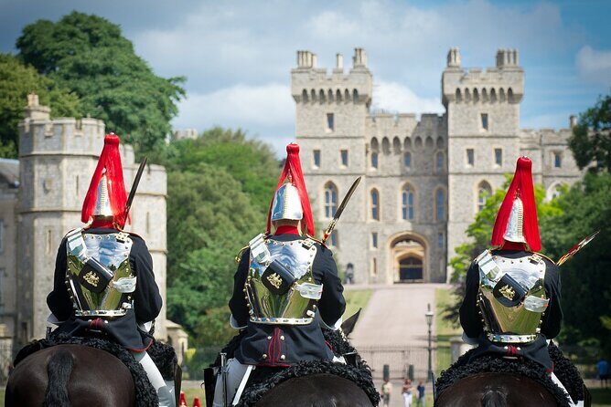 Stonehenge, Windsor Castle, and Bath from London - Practical Details & What to Expect