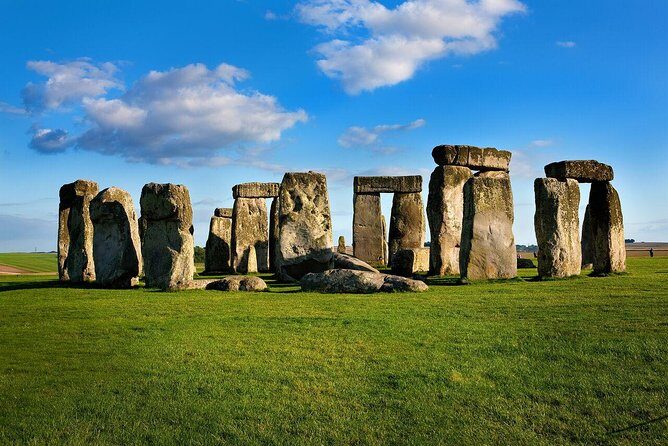 Stonehenge, Windsor Castle and Bath with Pub Lunch in Lacock - Authentic Experiences from Reviewers