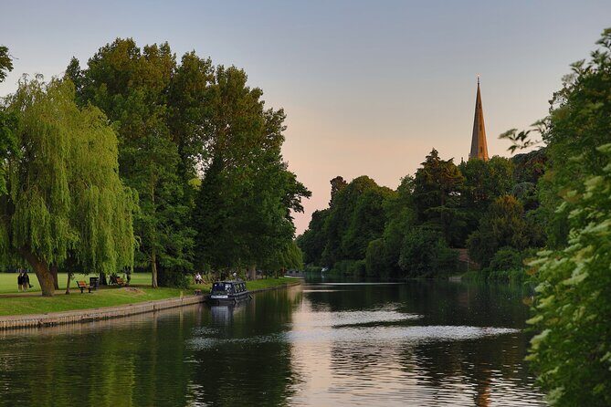 Stratford-Upon-Avon Audio Walking Tour: Shakespeare's Life - What Sets This Tour Apart