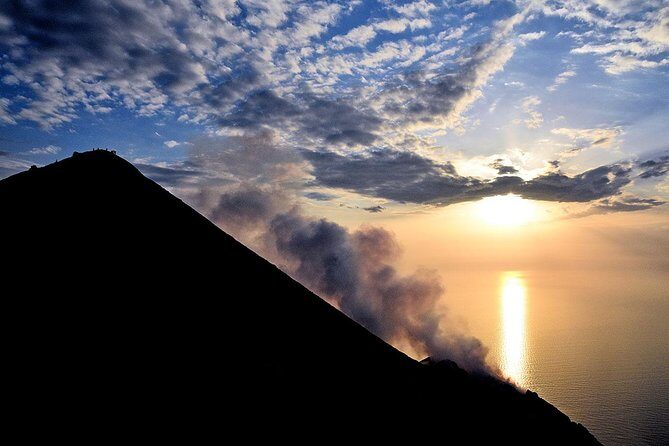Stromboli: sunset trekking to Sciara del Fuoco - Ashàra - Why This Tour Is a Great Choice